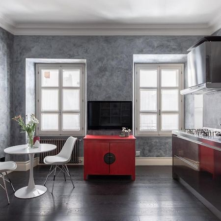 Iflat A Sparkle Of Red In Trastevere Roma Exterior foto